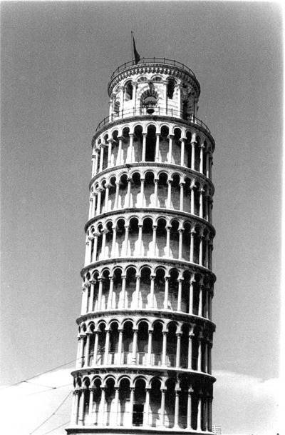 it pisa bw 05.jpg